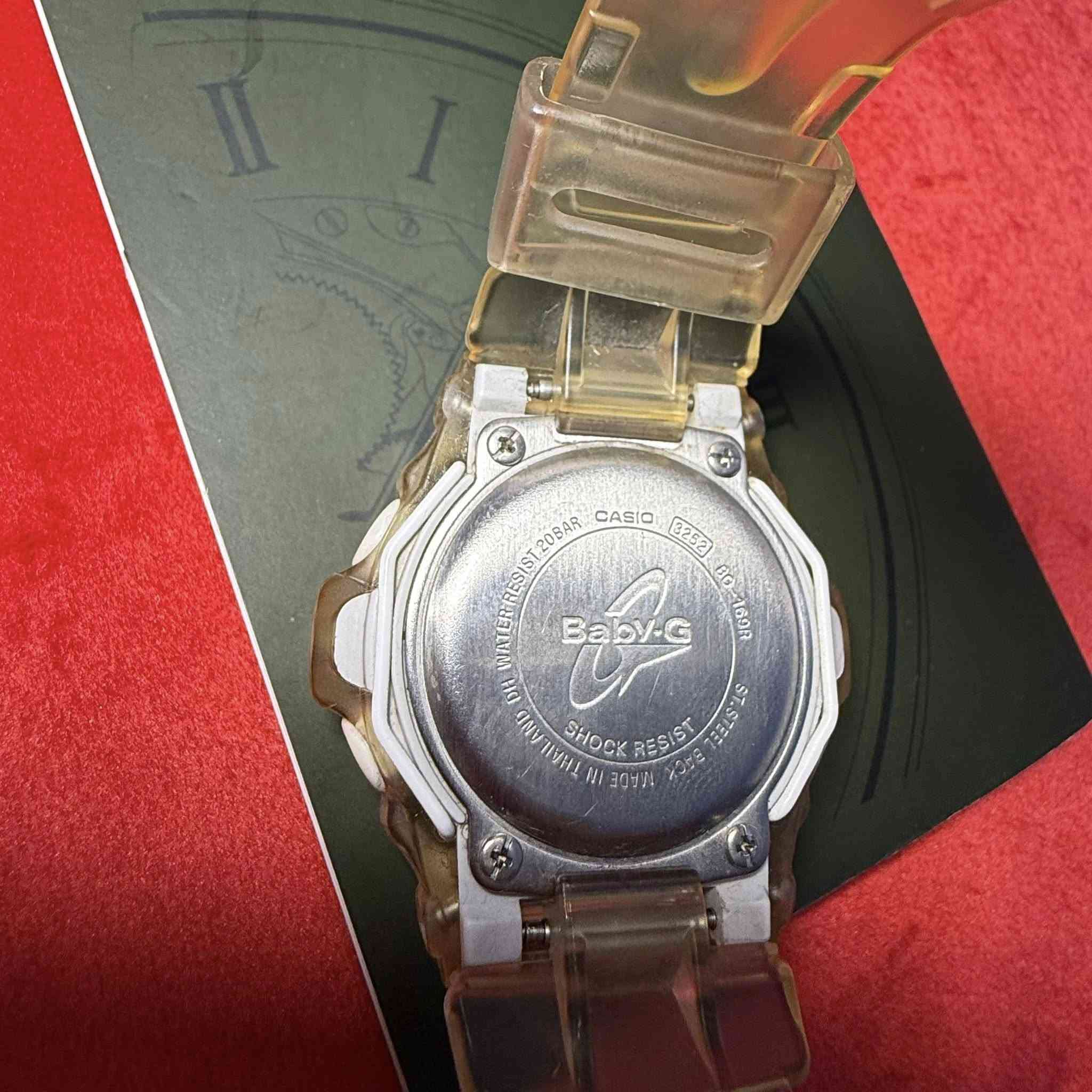 ⌚ Casio Baby-G أصلية
🔹 Model: BG-169
✨ اللون: شفاف أصفر (Clear Yellow)
💧 مقاومة للماء
⏱️ ساعة رقمية
📅 تاريخ + يوم
⏰ منبّه + ستوب ووتش
⚙️ تعمل بالبطارية
📌 حالة ممتازة

💰 السعر: 65 ألف

📞 للحجز والاستفسار:
***********
***********

ℹ️ نحن جهة مستقلة ولسنا تابعين لأي شركة أو علامة تجارية
