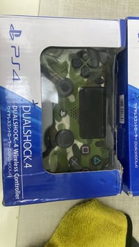 بلاي 4 • اصليه • بالباكيت