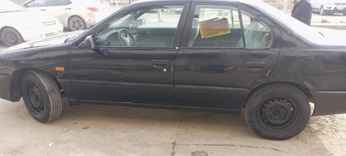 نيسان برايمر موديل 91 سنويه لل29 يلا تخلص سياره نضيفه كلها بلادي بدون ضربه سعر 28 بي مجال محرك بي صرف قليل شراي خابر ع الرقم *********** كركوك, العراق
