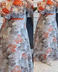 جديد • قياس ٤٢ • ملابس