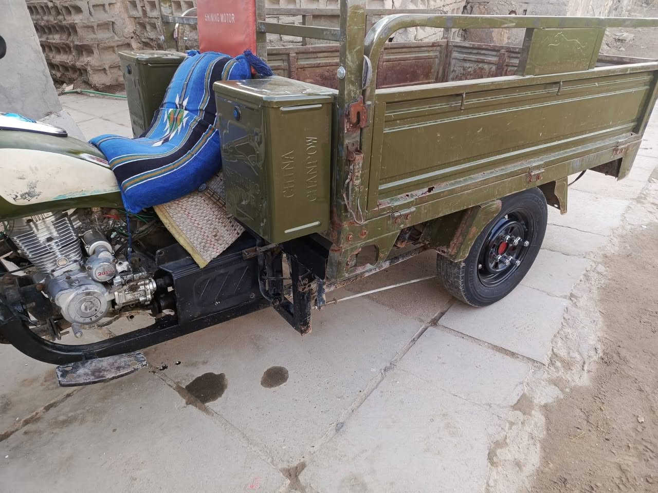 سلام عليكم ستوتة للبيع موديل 2019
مرقمة الدراجة الستوتة نضيفة كهربائيات شغالة كاملة كلشي ماناقصة السعر 1800وبيه مجال قليل تواصل ع رقم ***********
