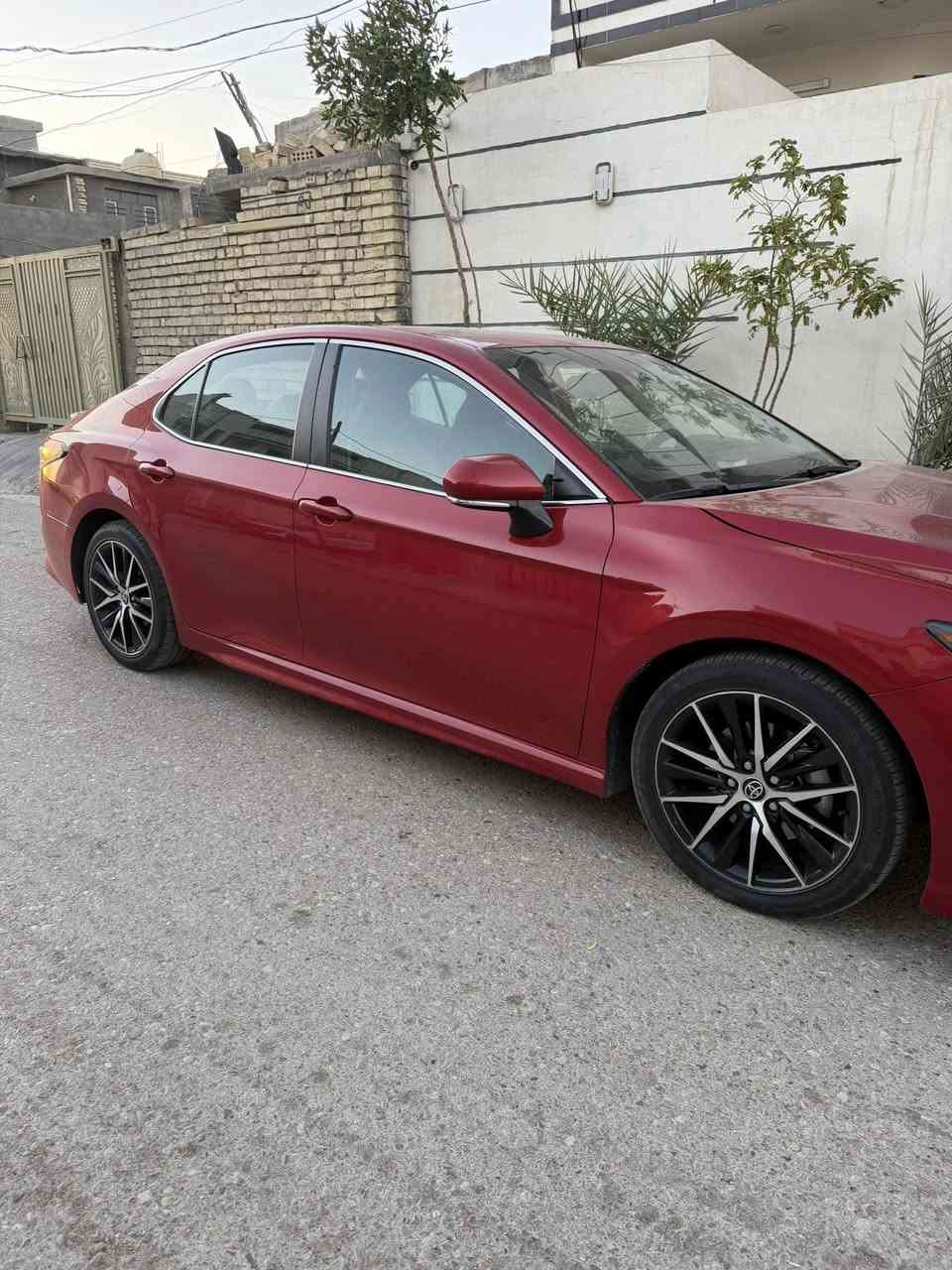 كامري ٢٣ se  ماشيه  ٩٠  الف    فتحه  بصمه  رادرات   كامره ٣٦٠ جلد  ايرباك  استيرن  راجع سستم   صور الحادث بالمشور  والسونار  هم السعر ٢١٠   للاستفسار  ***********
