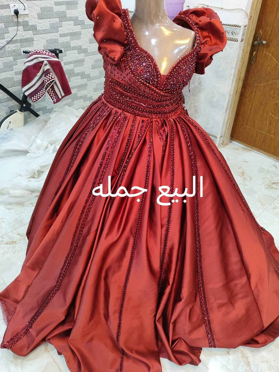 يوجد بدلات البيع جمله مفرد اكثر ستفسار على خاص سعر ٦٠،، الف *********** يوجد خدمة توصيل  الجميع المحافظات سعر بي مجال
