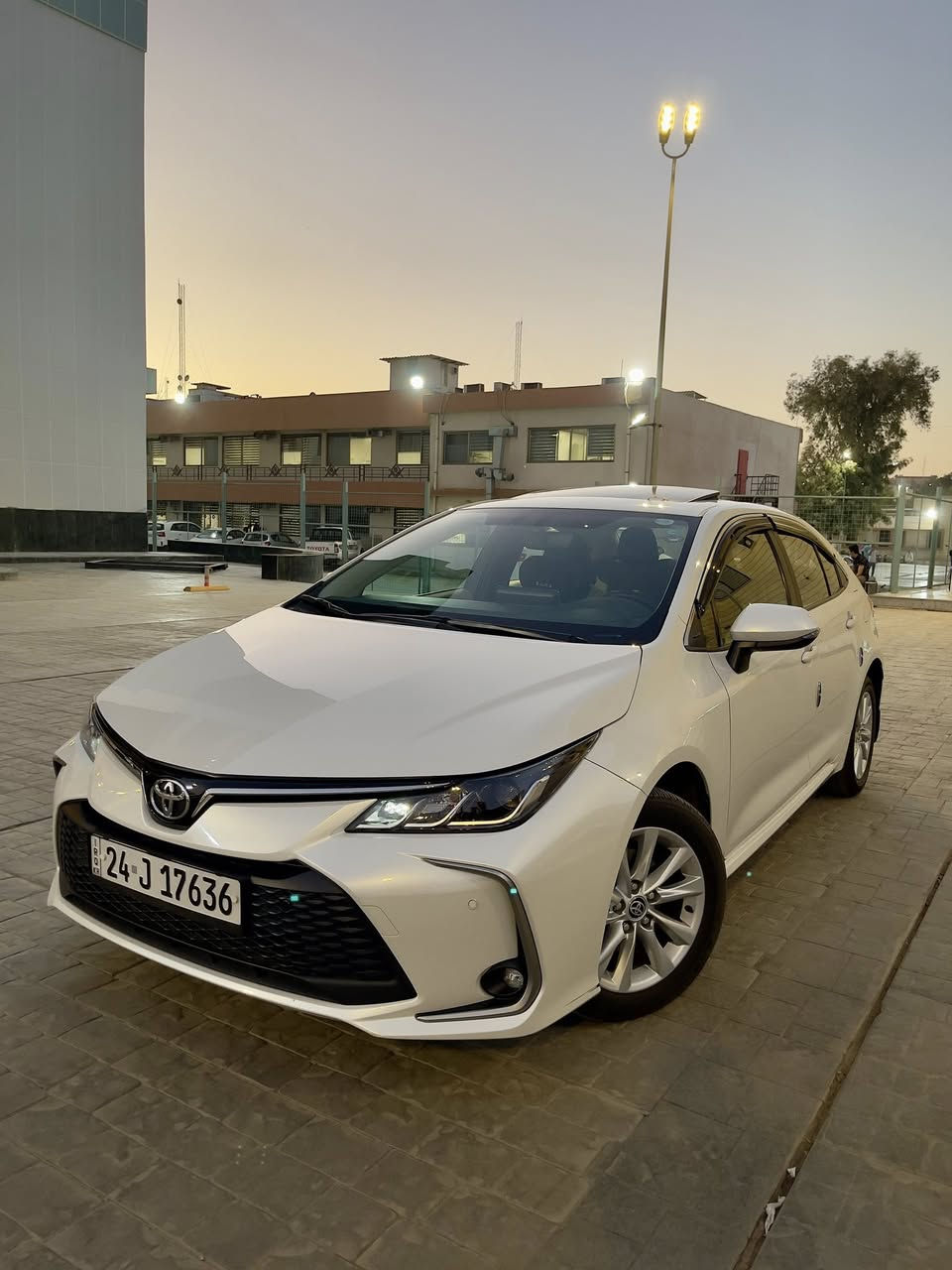 🔹كورولا 2023 خليجي بانزين
⭕️ شركة وكالة (جيهان)

⭕️ جميع مواصفاتها اصلية من الشركة 

🔹( السعر 182 ورقة )  

🔹محرك 1800 GLI (بنزين فقط)

🔹ماشية 33 الف كيلومتر 

🔹مرقم دهوك ( 24 ) 

🔹 بدون حادث بدون صبغ شرط

🔹عداد السرعة ديجتال 

🔹 سلايد (فتحة سقف)

🔹 تشغيل بصمة + دخول ذكي

🔹تبريد شاشة  ( امامي + خلفي )

🔹حساس امامي

🔹 حساس خلفي

🔹حساس ضغط الاطارات

🔹شاشة ابل كار بلي  + اندرويد اوتو 

🔹كاميرا خلفية  دوارة

🔹مود درايف ( Eco + Normal+ Sport )

🔹تحكم ستيرن 

🔹مانع انزلاق 

🔹اشاير + مرايه جانبية كهرباء 

🔹الانارة الداخلية زينون 

🔹 منافذ الطاقة ( USB + Type C )

🔹5 ويل كب + السبير مانازل 

🔹بروجكترات امامية 

🔺السيارة بيها ملاحظات بسيطة فقط

🔹( السعر 182 ورقة )

📍مكان السيارة / الموصل 

📱***********📞
