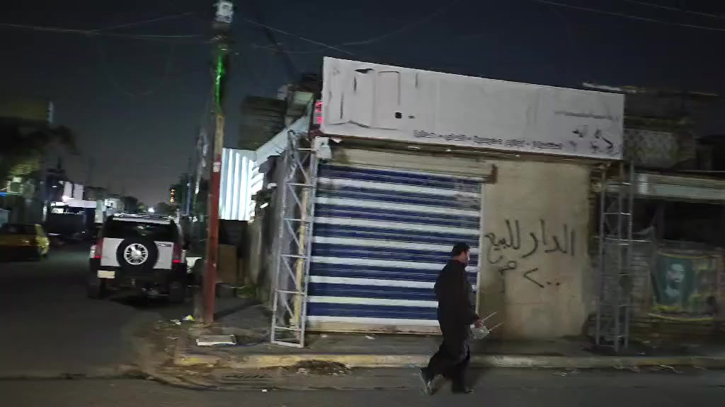 سكن ومصدر رزق  بنفس الوقت 💰
📍 بغداد – حي السفير

قرب سكلة قاسم الكناني (بصف الصورة)

📐 المساحة:200 متر واقع حال 190متر بالسند

الواجهية 12 متر ونص 
النزال 15 متر ونص

البيت يحتوي على طابقين 

📄 النوع:زراعي سند 25 + إقرار محكمة

🏗 البناء:طابوق قديم (يُحسب أرض – جاهز لإعادة البناء حسب مشروعك)

🛍 ميزة إضافية: يحتوي على محل + على شارع تجاري 👌

✨ الخدمات: ماء ✔ كهرباء ✔ مجاري ✔ تبليط ✔

منطقة مخدومة وقريبة من كلشي

💡 السعر مناسب جداً

📲 تواصل مباشر ويا صاحب البيت:

واتساب: ***********

⚡ الفرص بهيج مواقع ما تطوّل… القرار إلك

#بغداد

#حي_السفير

#عقار

#بيت_للبيع

#فرصة_استثمار

#شارع_تجاري

#استثمار_عقاري

#عقارات_بغداد

#بيع_عقار

#فرص_ذهبية
