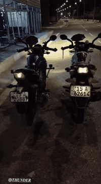 سلام عليكم هاوجي مسجل لوحات انكليزي بااسمي للبيع موديل 2020
مكاني ورار شقق الحجريه سعره 16
الموشراي ليتعبني ويكسر بحلال العالم
كلمه منك طيبه تكفيني وشكرا
رقمي للاستفسار ***********
