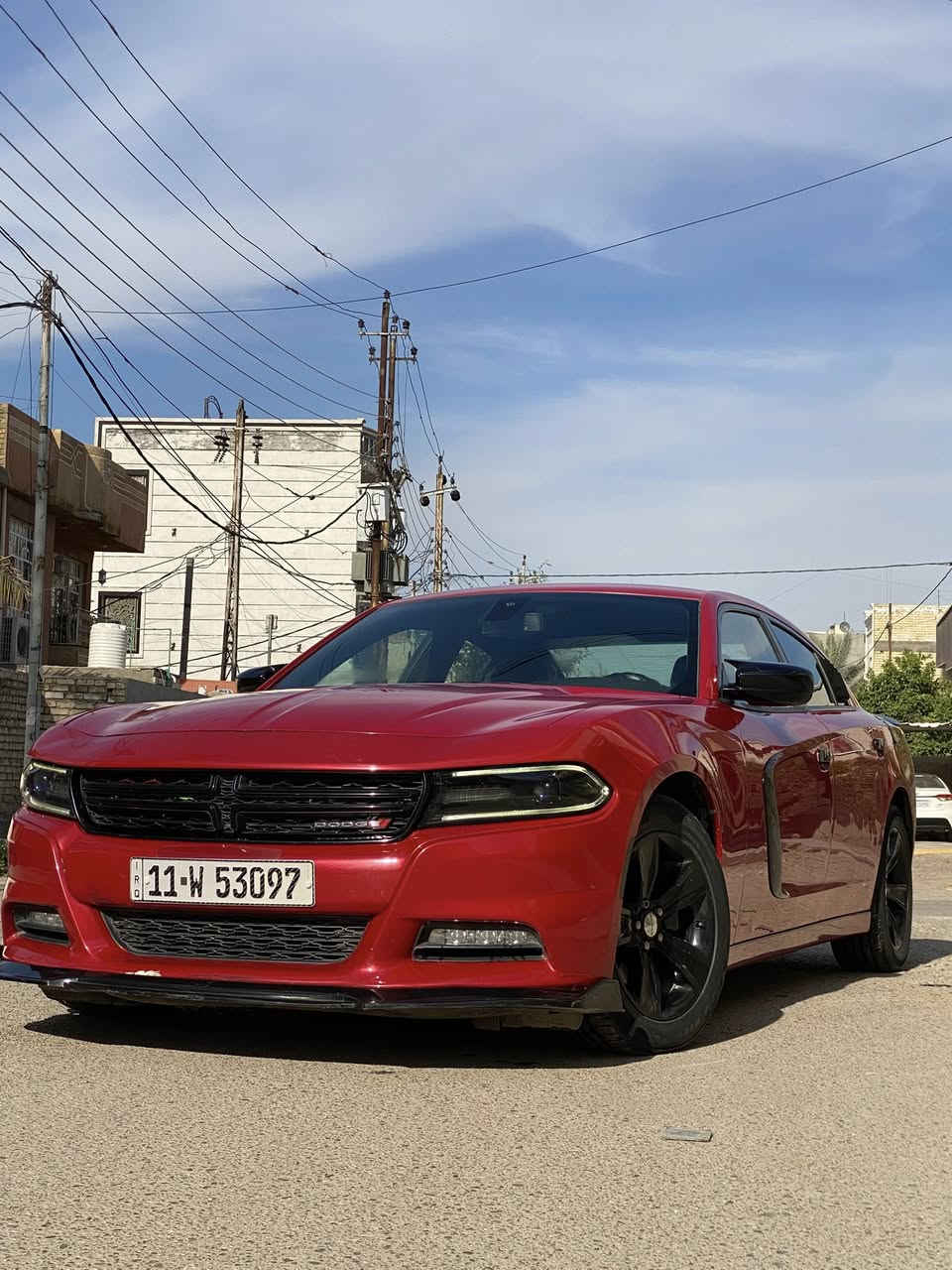 السلام عليكم للبيع دوج جارجر sxt 2017 كندي ماشيه 84 الف باب السايق مبدله فقط رقم بغداد بأسمي وعليها اضافات حلوه دوسات ودفيوزر وسكوبات السياره حلوه وبجمها كبس مابيها أي ضربه السعر (205) وبيها مجال 
للاستفسار ***********
