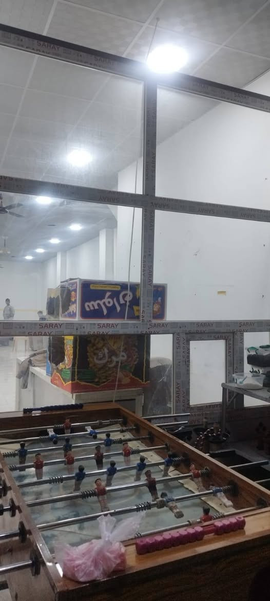 جام خانة. Pvc قياس  4 متر عرض وأرتفاع 3متر  مع مفرغة وباب مع الجام كامل  .***********  واتساب
