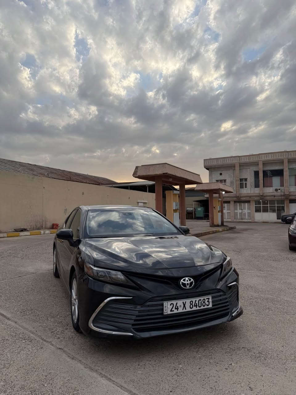 السلام عليكم 
تويوتا كامرى موديل2023
سعر : 
175ومجال 
اللون :اسود  
عداد المسافة : 75مايل
حجم المحرك : 2.5L ( 4.سلندر )
سياره حادث خفيف و سعر مناسب 🔥
ملاحطة السيارة : بونيد و ٢جاملغ يعني٣قطع  
بدون دواخل 100
الرباگات ستيرن طاگ مرجع بيلادى سليمه 100%

المواصفات 
اوتو هولد (𝐀𝐔𝐓𝐎 𝐇𝐎𝐋𝐃)
اوتو ستارات (𝐀𝐔𝐓𝐎 𝐒𝐓𝐀𝐑𝐓)
اوتو ستوب (𝐀𝐔𝐓𝐎 𝐒𝐓𝐎𝐏)
رادار امامي (تحديد مسار)
‏‎رادار جانبي (نقاط عمياء)
‏‎رادار خلفي (التحذير من الاصطدام)
‏‎حساسات امامي
‏‎حساسات خلفي 
نظام (𝐄𝐂𝐎)
نظام (𝐍𝐎𝐑𝐌𝐀𝐋)
نظام (𝐒𝐏𝐎𝐑𝐓)
نظام (𝐒𝐇𝐎𝐖 𝐧𝐨/𝐨𝐟𝐟
تحكمات اس‎كشنات كهر‎تبري‎لايتات (𝐋𝐄𝐃) ليد عدسة زينون بيلا‎بكلايتات (𝐋𝐄𝐃) ليد بيلادي
تفاصيل اكثر الاتصال علی ارقام التاليه ‏
واتساب ***********
☎️ [hidden information] اكر, نينوى
