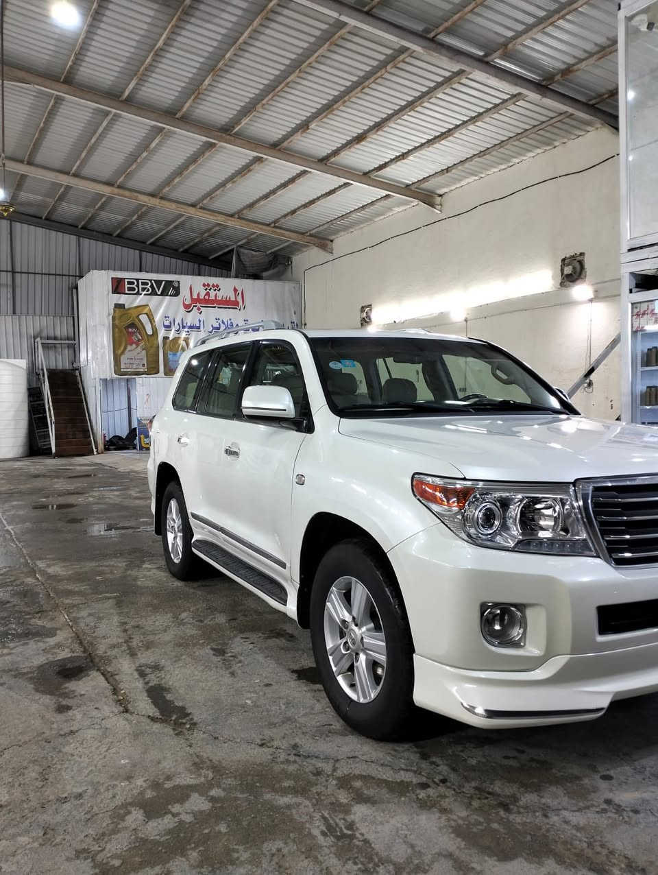 تويوتا لاند گروز فطيم 2009 
مكفوله ضربه وصبغ وفتح وتبديل وبارد محدثه لايتات زنون شبك ودعامياته فقط مكينه مامفتوح   شرط كير وحداده وطخم تايرات وكهربائيات سيارة جديده ماشيه 240 الف فقط مراوس عادي #السعر 305 بيها مجال بسيط رقم ***********
