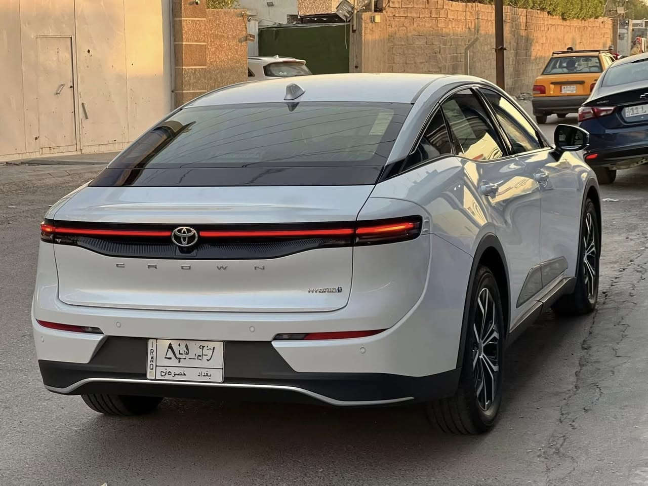 السلام عليكم
كراون 2023 هايبرد بريميوم خليجي وكاله عبد اللطيف
مواصفات فول 
بيها بارد بسيط جدا 
ماشيه 55 الاف كيلو متر
رقم بغداد تحويل مباشر
لمعرفه السعر
السعر 298
 اتصل 📞***********

العنوان📍زيونه
