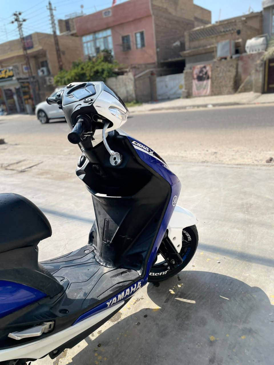 سلام عليكم دراجه شمعه مكفوله كفاله عامه دراجه كالشي ما بيهة حساست شغالت حساس  ستادن تخبل دراجه تجي تكلب وشفهة بكان بغداد الحسينيه مال راشديه سعر والاستفسار على رقم ***********
