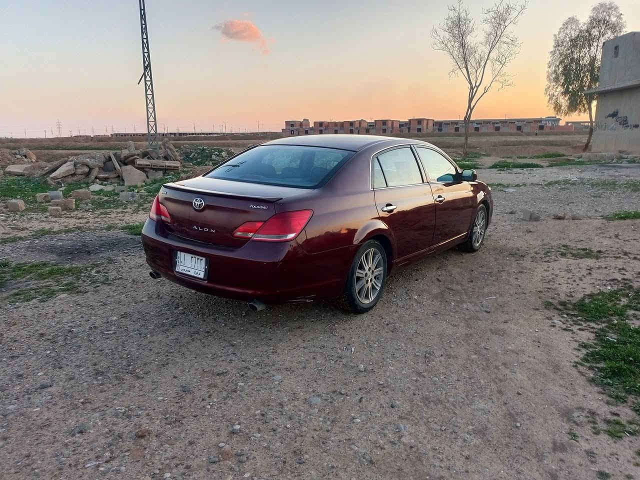 السلام عليكم تويوتا افالون موديل 2007 رقم كركوك الماني مشروع وطني بيها دفتر بنزين محرك گير صدر تايرات كله بشرط سياره وارد امريكي حادثها شيء بسيط صبغ عام للجماليه بشرط بدون تبديل بدون گص السياره ليبل واحد سياره جاهزه ما بيها كل نقص للبيع او المراوسه حسب القناعه
السعر 88 وبيها مجال بسيط للشراي 
العنوان كركوك
رقم الهاتف***********
