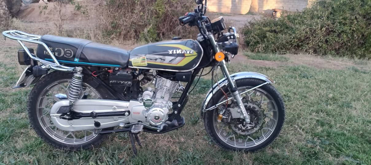 سلام عليكم خوان دراجه ايراني 5كير محرك 200دراجه كدام عينك خير من الله حلوة كاعده كلشي شغال مكفوله تجي تفحص عل راحتك مكاني بغداد مشاهده مطعم ابو جليعيده 

هاتف 
***********
