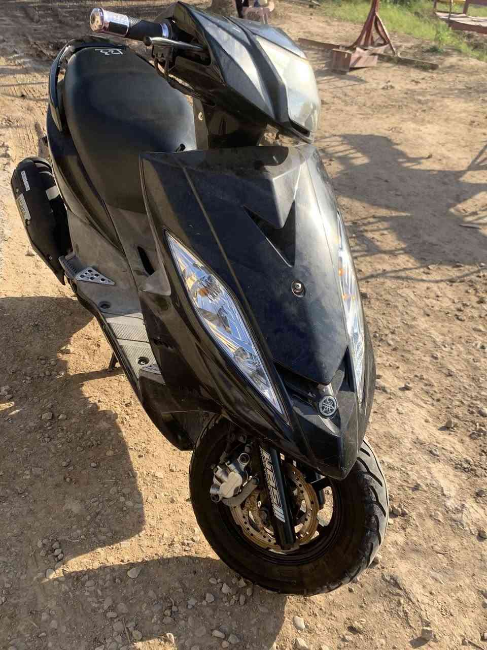 سلام عليكم دراجه جيتي ار
مكفوله كفاله عامه برغي واحد ممفتوح بيه كفراته مختمه نفس ختم لمحرك ولشاصي ولسوادات كهرباءياته شغاله  كله محركه ناعم او صافيه شلعه معدل نزلته رمبه عله ايدي لدراجه مابيه نقص برغي بيه منفيس تايرات جلاتين بانزين محسن دهن امزويل دراجه احله من لصور

للبيع 

رقمي***********
