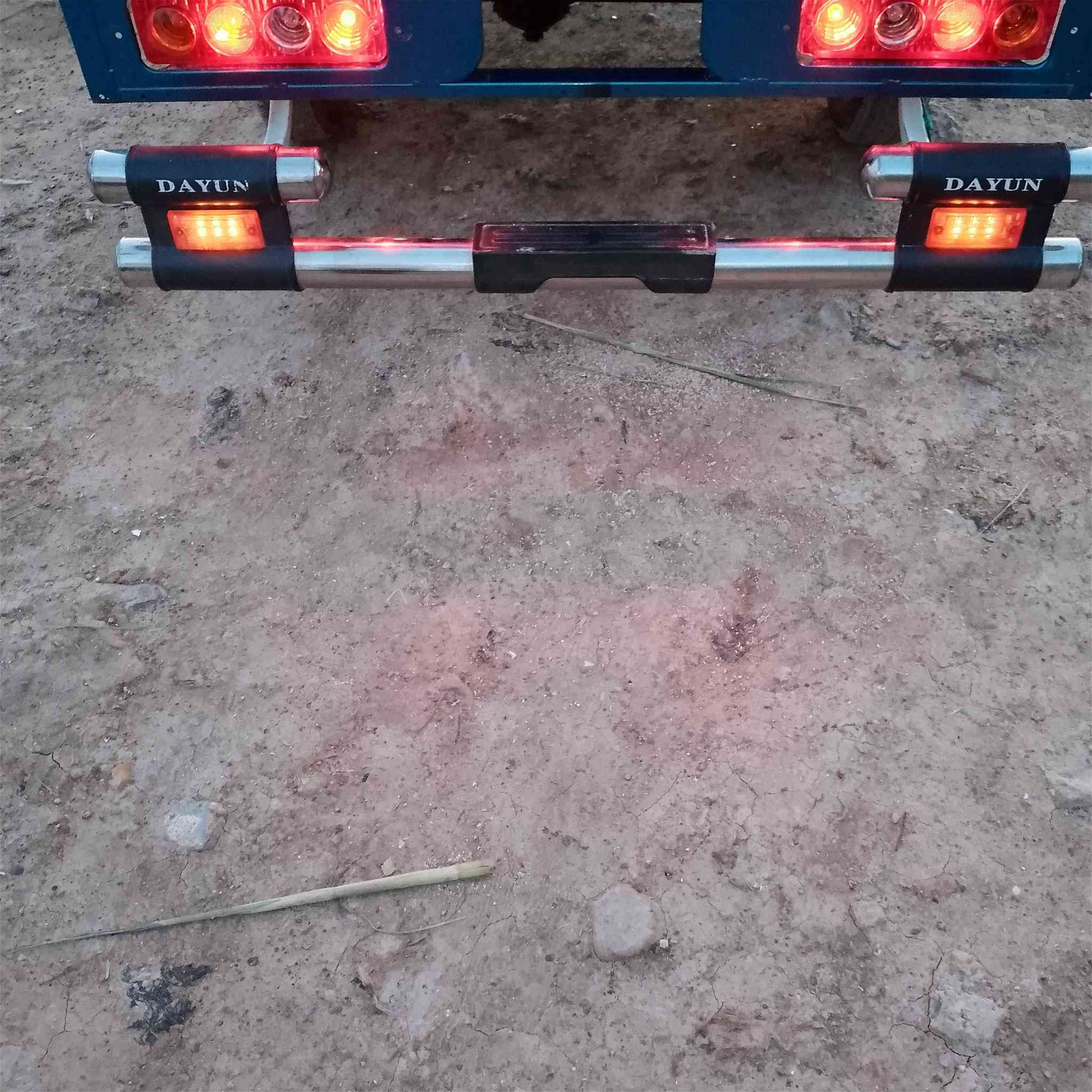 اغراض مال ستوته للبيع هورن بوش على الفحص زائد شفقه ستوته زائد جامه ستوته زائد دعاميه ستوته السعر 125 وبيهن مجال العنوان كوت حي الشهداء والاتصال على هذا الرقم ***********
