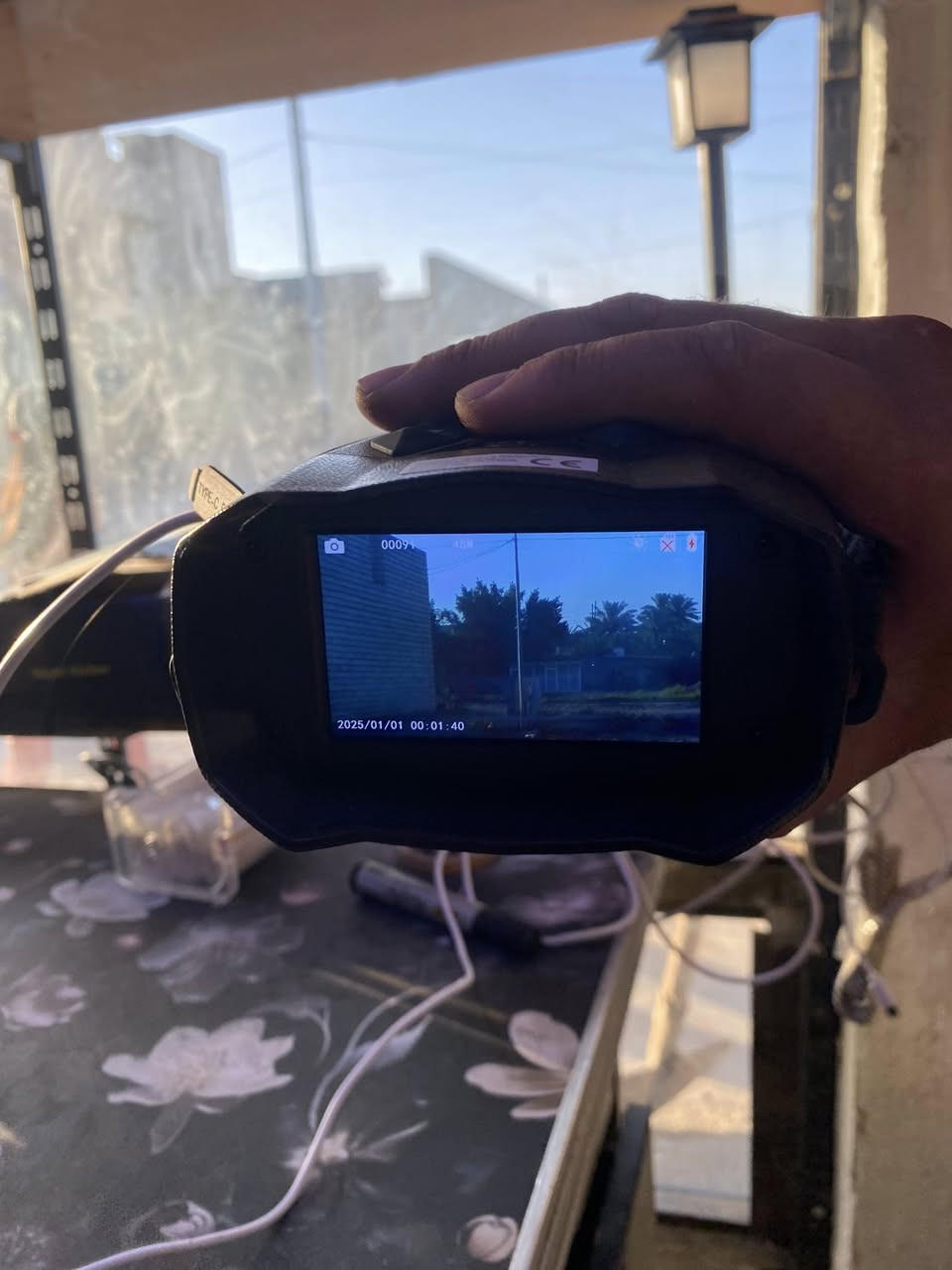 الجهاز عبارة عن منظار رؤية ليلية رقمي 4K، يتميز بشاشة مدمجة وإضاءة تحت حمراء لمشاهدة الأجسام في الظلام التام.

اعلى سعر ابيع


**إذا كنت صاحب هذا الإعلان وتريد حذفه لأي سبب، رجاءا أرسل رسالة إلى الدعم الفني**