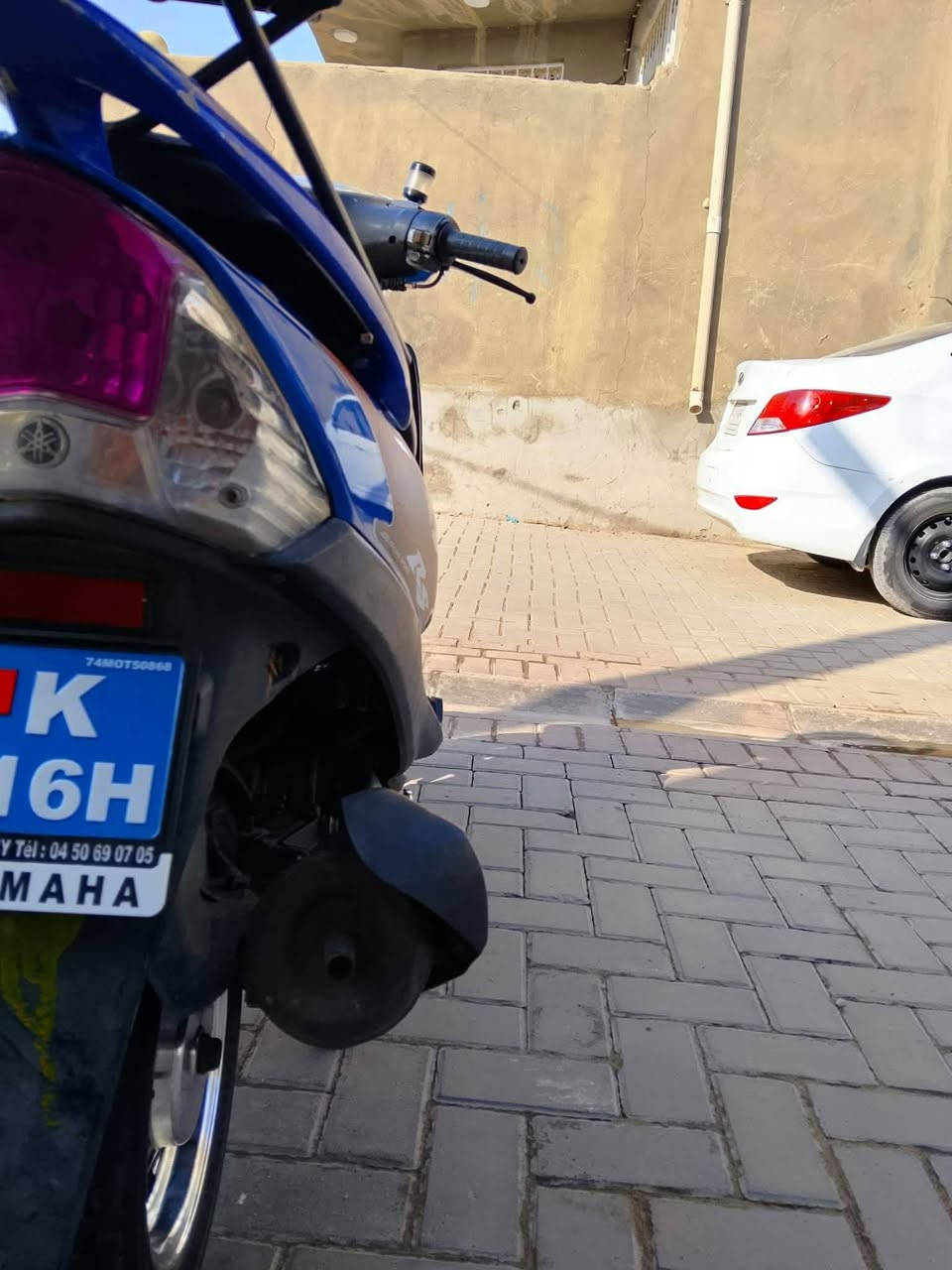 سلام عليكم دراجه ماكس عدله للبيع كهربائيات سلف هندر تاير خلفي جديد بنزات جدد واقيه جديده دهن جديد الكفرات والوياله البلاد موجودات دراجه ما ذب عليه ربع دراجه نضيفه كلش ب700وبيها مجال للشراي مكاني الديوانيه مركز رقم ***********
