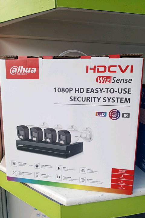سيستم 2ميكا ضمان سنه 
٤كامرات صوت وصوره شركه دهوا 
هارد ٥٠٠ كيكا 