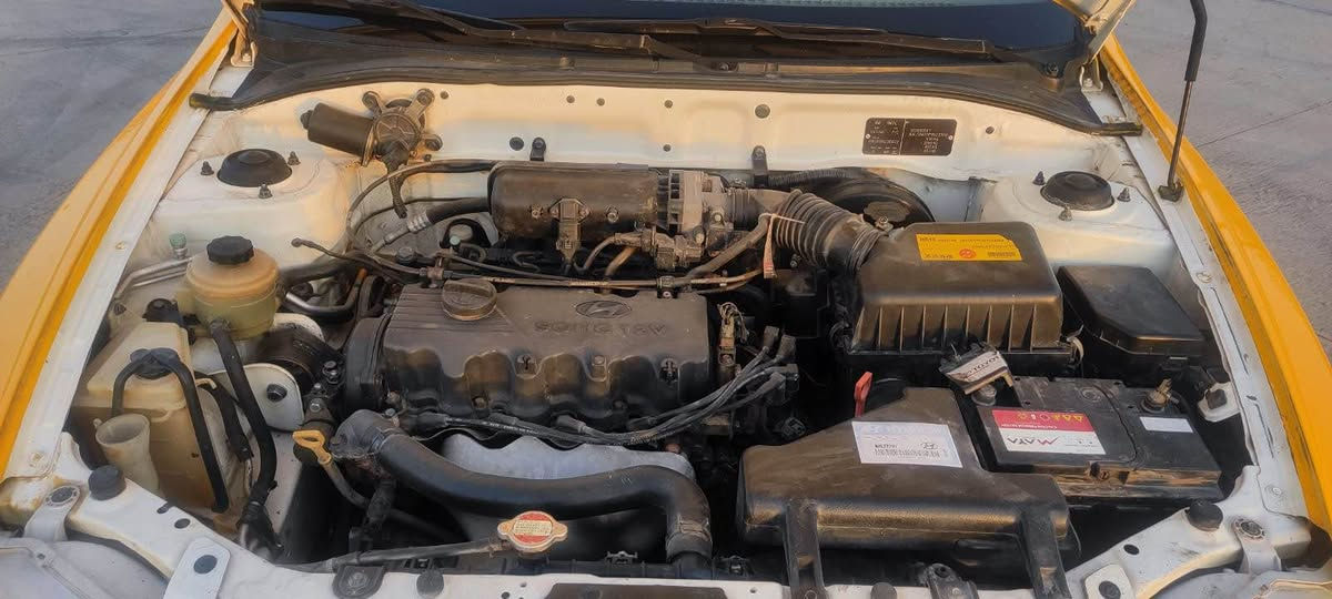 فيرنه 2009 كلين   بدون ضرر كلها عل ابلاد 
سنويه لحد 2027
  محرك 15 مرغوب جبير
بيها شاشه ايباد  او شاد بيها داشكام 
تايرات 4جديد  
سعر 80او بيها مجال 
*********** كركوك, العراق
