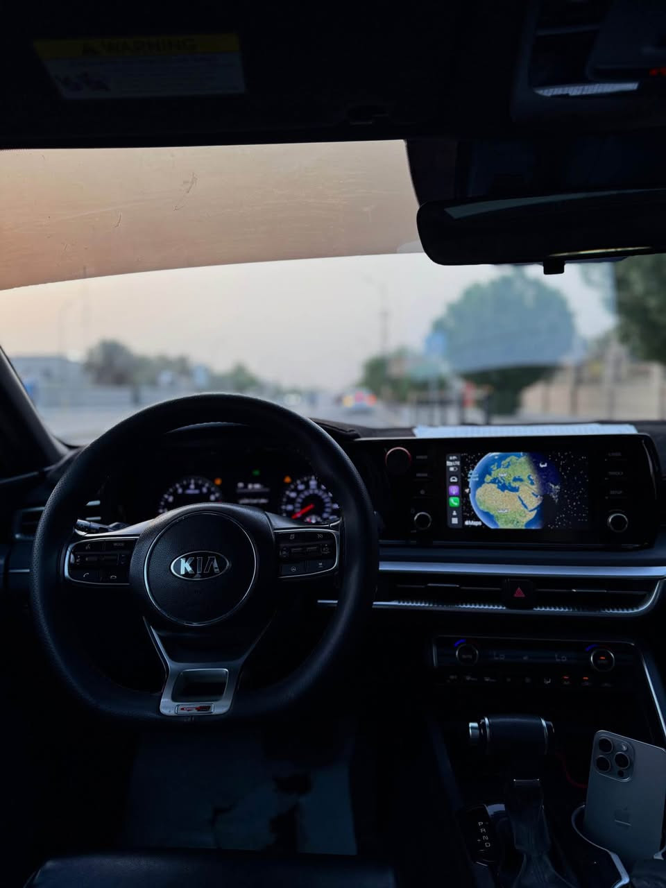 سلام عليكم 
كيا كي فايف للبيع 2021 مواصفات الجيتي لاين فول بنوراما .  
ماشية 67 ميل 
رقم السيارة بصرة ب معوقين ( وكالة ثاني يوم ) راعية بالبصرة . 
حادث السيارة بامريكا كلش خفيف صبغ قطعتين مدكر وبنيد والصور مرفقة بالمنشور ، يوجد فيها مكانين بارد اقل من الشبر بدون صبغ على وضعة .. 

📍المكان السيارة البصرة . 
سعر السيارة ( 158$  ورقة وبية مجال ) 
الهاتف 
*********** 
*********** البصرة, العراق
