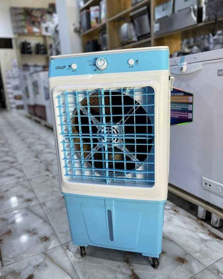 مبردة كونفيرة ماركه اوناكس شركه عالميه بلغنه عن التعريف نظام الشلال بلازمه مانع رطوبه  عجلات متحركة ماطور نحاس متوفر
ارتفاع متر 
العرض 50 سانتيم
3سرعه الماطور نحاس
السعر 100الف توصيل مجاني بغداد, العراق


**إذا كنت صاحب هذا الإعلان وتريد حذفه لأي سبب، رجاءا أرسل رسالة إلى الدعم الفني**