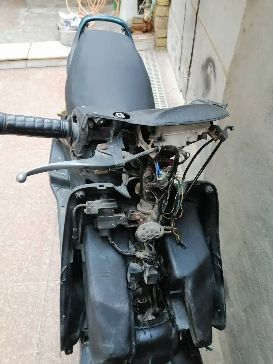 دراجه للبيع السعر خاص ***********
