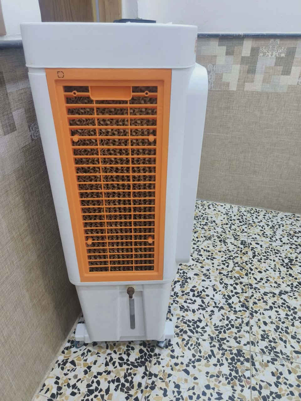 كنفيره مستعمل قليل بعده جديد السعر ١٧٥ مكانهه كربلاء التفاظه الثالثه


**إذا كنت صاحب هذا الإعلان وتريد حذفه لأي سبب، رجاءا أرسل رسالة إلى الدعم الفني**