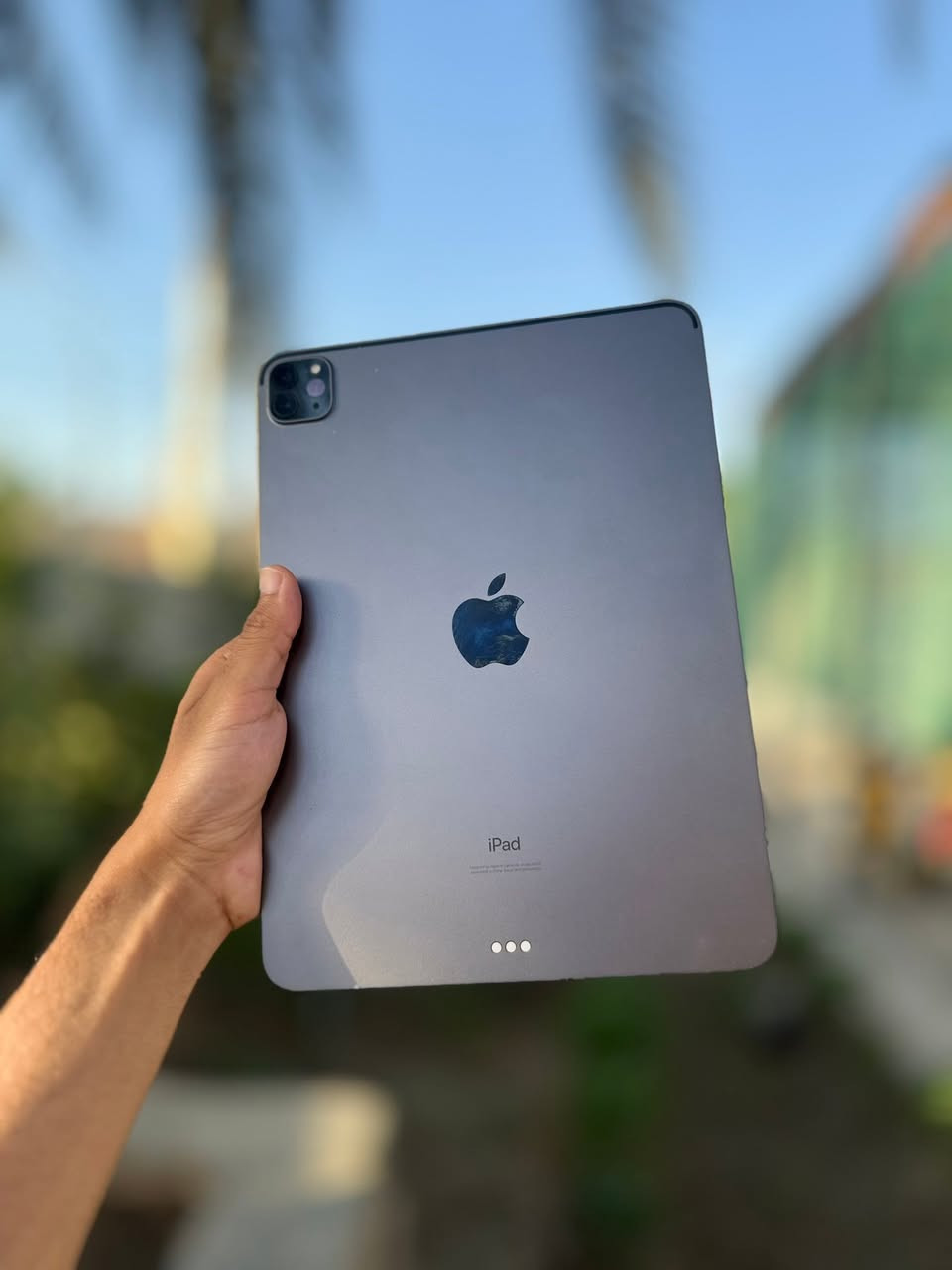 ايباد 11pro ذاكرة نسخة٢٥٦ جهاز بلاد فحص حاسبة سعرة ٦٧٥ وبي مجال بسيط للشراي للاستفسار ***********
