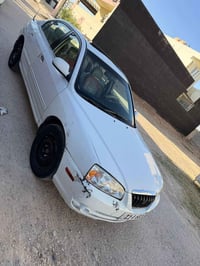 النترا 2004 وارد امريكي محرك 2000  بيهه عته بالكير من نمره 2الى 3 بس  ...