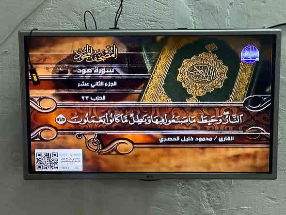 غساله اوتوماتيك نوعيه ارجلك وزن 8 ك شغاله ااسعر 225الف 
تلفزيون عدد 2 نوعيه LG شغاله حجم 32 السعر 150 الف عدد 2
سرير اطفال كهربائي هزاز وبلاتوث حجم كبير بعده بل كارتون السعر 40الف 
***********

