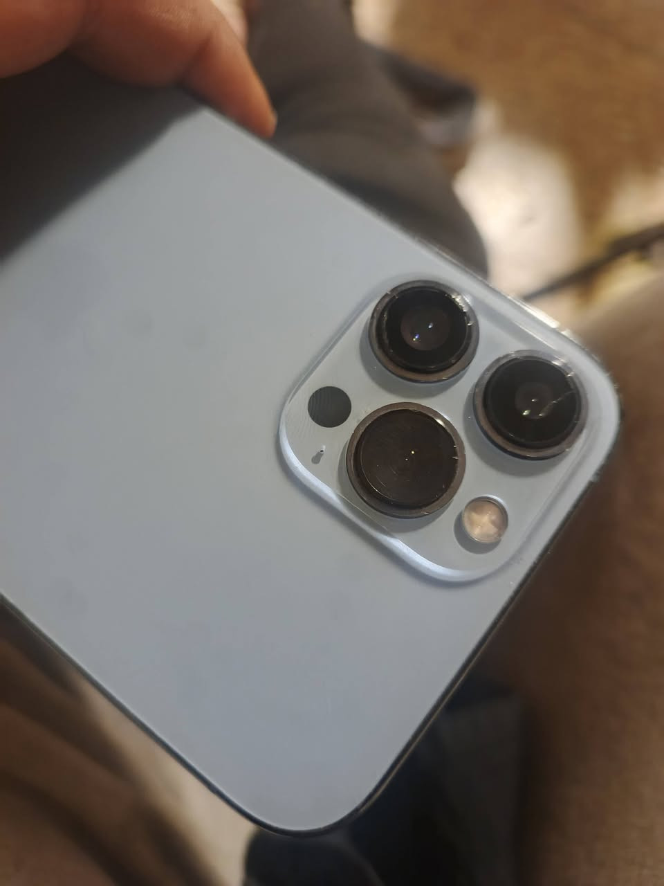 ١٣ بروماكس ٢٥٦ بطارية مبدل أفضل نوعية ب السوك جديدة عليها ضمان أحسن حتا من البلادية
والكامرا تقرا أشعار وبيها نقطة خضرة ممبينة أبد ومماثرة
 الباقي كله مكفول 
بيع أو مراوس ٥٢٥ وبيها مجال بسيط 
***********
