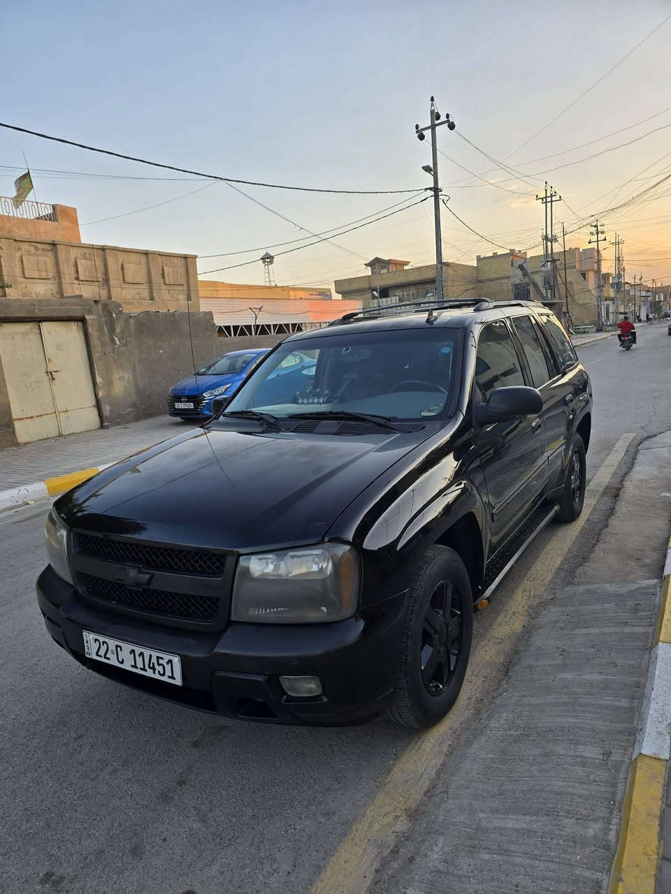 بلايزر شكل التاهو موديل 2007 مكفوله مكينه وگير وتبريد ثلج بدون صبغ تخم تاير شاشه كهربائيات كلها شغاله زنون عالي ناصي  رقم اربيل السعر 110دفتر وعشره تريد وكاله تريد تحويل مكاني كوت داموك ***********
