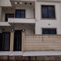 حي الفلاح • ١٠٠م • ٤غرف