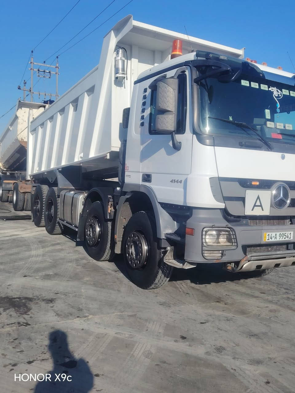 اكتروز للبيع او مراوس بنساف سياره جاهز مكفوله كفاله عامه  كير كهربائي ***********
