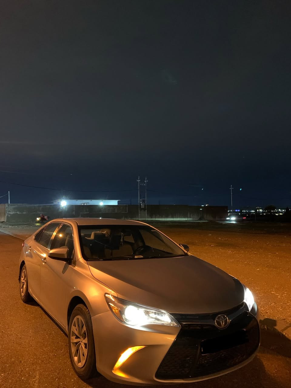 كامري 2016 Se
وارد امريكي بدون ايرباك بدون شاصي بدون دواخل ضررها جاملغين خلفي و قبغ جنطة فقط صبغ حزام جمالية بجم و خلف كبس السيارة استخدام شخصي تخم تايرات جديد صدر جديد السيارة كلش نضيفة بدون اي نقص
رقم اربيل الجديد هزة و سنوية جديد كير و مكينة و حدادية كلة بشرط
المواصفات:
محرك 4 سلندر 2.5لتر
كير أوتوماتيك 6 سرعات
شاشة
كامرة خلفية
وباقي مواصفات الكامري معروف
سعر: 138 وبيها مجال
للتواصل: ***********
