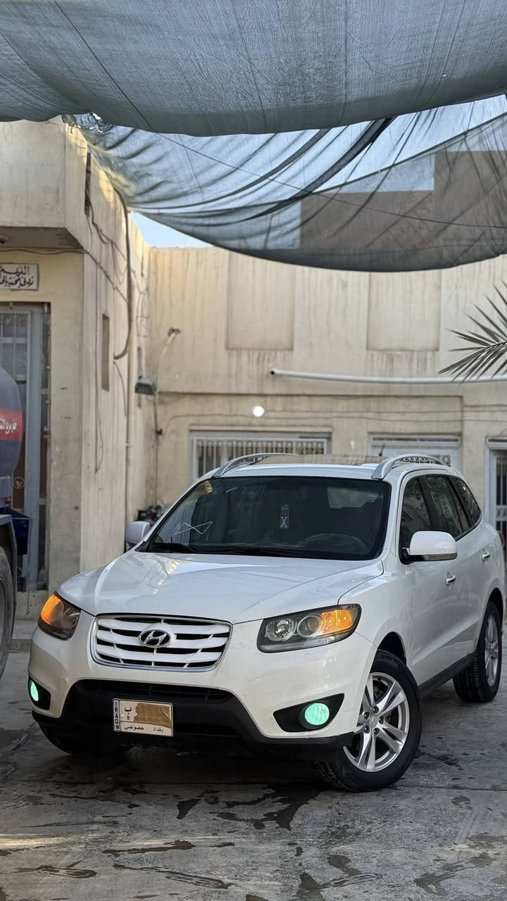 السلام عليكم
سنتافي 2011خليجي فول 1/1 فول موصفات 
سيارة كفالة عامة من صبغ وتبديل  بية بس ملاحضات مال 
بارد سونار موجود بل منشور  
بصمة وبصمة اوباب
فتحة 
مكينة ٦سلندر
شاشة 
كامرة خلفية
حساسات 
٣قطع تبريد 
كشنات كهربائيات
ماشية ١٣٧حقيقي
مري شفط. اشاير بل مري 
تحكمات ستيرن
٧ راكب 
تبريد ثلج 🥶
تخم تايرات 
دك جرس من تعبر ١٢٠
كير ومحرك وحدادية كفالة 
سيارة جديدة على وضع شركة 
جديدة جدية
رقم بغداد تحويل ثاني 
السعر( ١٥٤) وبي مجال للطيبين 
مكان سيارة بابل حلة
***********
