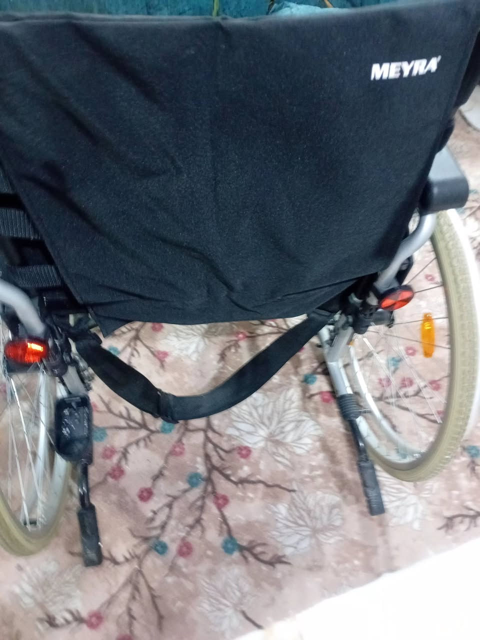 عربه معاقين جديده كلش ستخدام ١٠ إيام فقط ابيعها ب١٠٠


**إذا كنت صاحب هذا الإعلان وتريد حذفه لأي سبب، رجاءا أرسل رسالة إلى الدعم الفني**