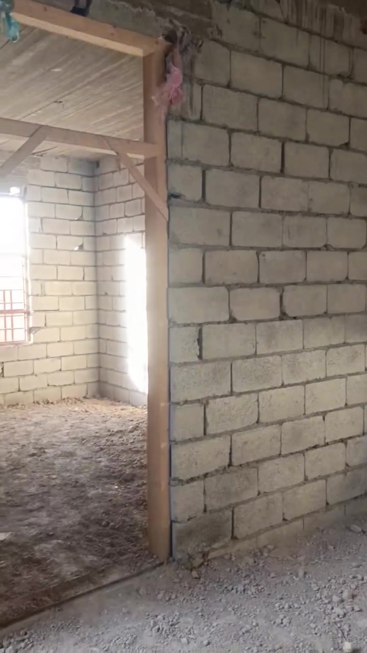 السلام عليكم
بيت هيكل للبيع مساحه (195)م قرار 117 الموقع المدائن سلمان باك مدخل قرية محمد الوسمي يحتوي الهيكل على غرفتين نوم مطبخ استقبال صاله صحيات خارجيه داخليه
كامل خدمات بيع مستعجل السعر (39) وبي مجال للاستفسار اكثر الاتصال بالرقم (***********)
