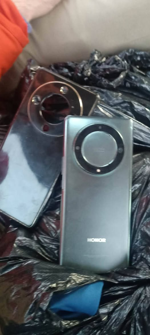 السلام عليكم مكلف بالنشر هونر x9aالجهاز شرط مامفتوح السعر 200بي مجال قليل


**إذا كنت صاحب هذا الإعلان وتريد حذفه لأي سبب، رجاءا أرسل رسالة إلى الدعم الفني**