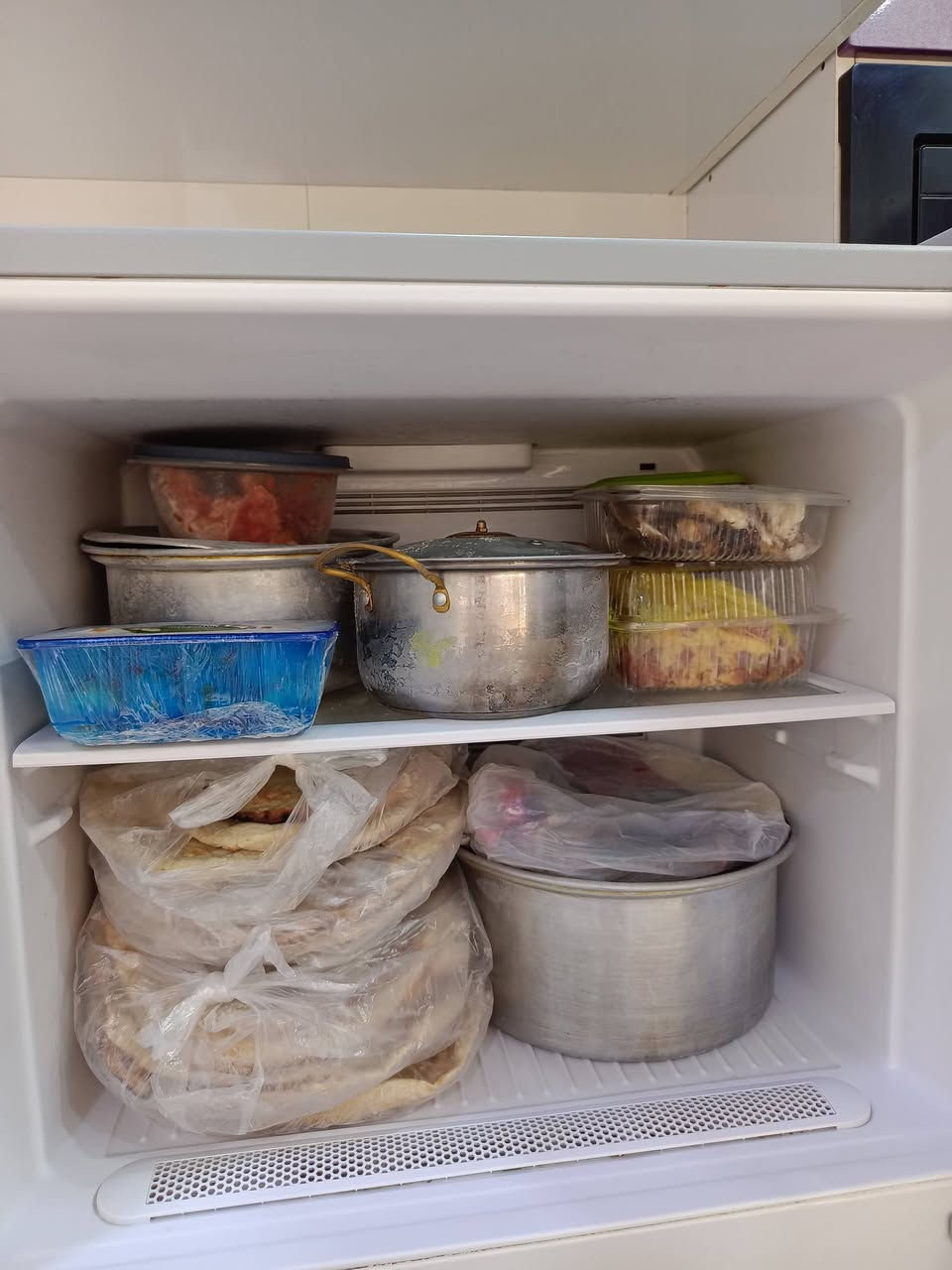 ثلاجه هيتاشي حجم 22 اخت الجديده تجميد فول ما تصرف كهرباء تشتغل على المولد امبير تسحب نظيفه 99بل% السعر 500


**إذا كنت صاحب هذا الإعلان وتريد حذفه لأي سبب، رجاءا أرسل رسالة إلى الدعم الفني**