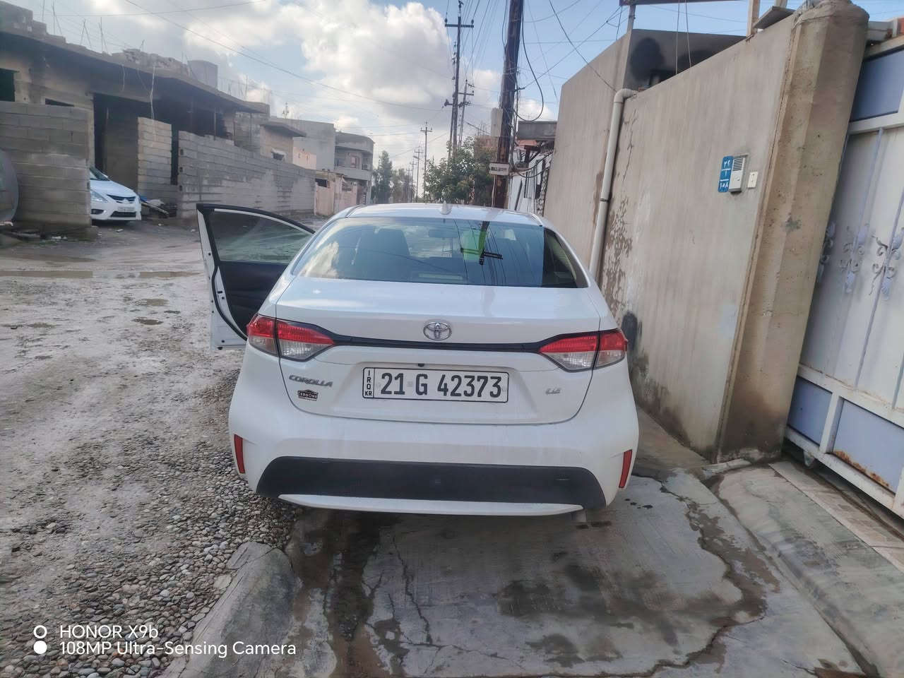 سلام عليكم
كورولا للبيع مواصفات LE
الضرر موجود بل صورة
رقم التواصل ***********
مكان كركوك ناحية تازه
