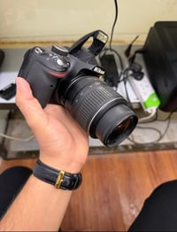 نيكون D3200 • زوم • نظيف ١٠٠٪