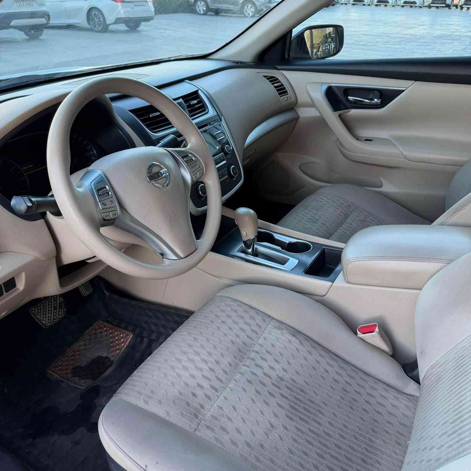 Nissan Altima 2016 S 

ناو زەرد - دوو پارچەی بۆیاخە - ئێرباگی نەتەقیوە - گێر و مەکیەنەی بەشەرت نەکراوەتەوە - سەنەوی نوێیە تا 2028 - هیچ مەسرەفێکی تێدانیە - وێنەی سۆنەر و حادیسەکەیم داناوە 

ژمارە مۆبایل : ***********
---------------

Nissan Altima 2016 S 

اللون الداخلي بيجي - قطعتين صبغ - بدون ايرباك - كير و مكينة بشرط مامفتوح - سنوية جديدة لحد ٢٠٢٨ - مابيها اي مصاريف - صورة السونار و الحادث موجودة 

رقم الهاتف :*********** السليمانية, العراق
