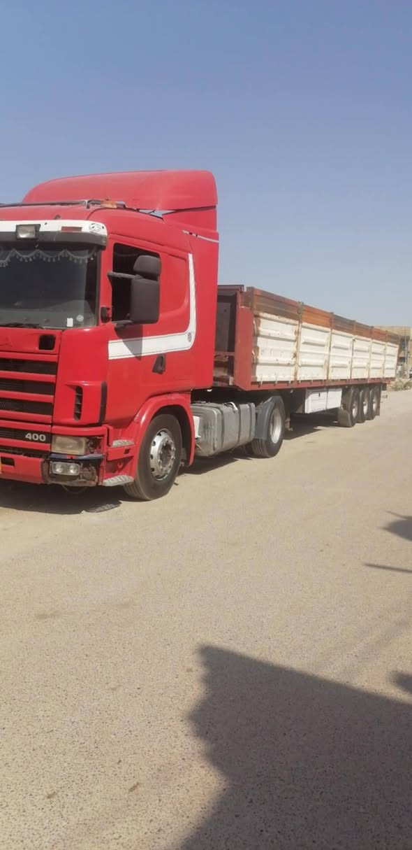 سلام عليكم اجناب للبيع عنه والتكم والعلاوه والباب بسعر مناسب عنوان بغداد بوب الشام رقم.   ***********
