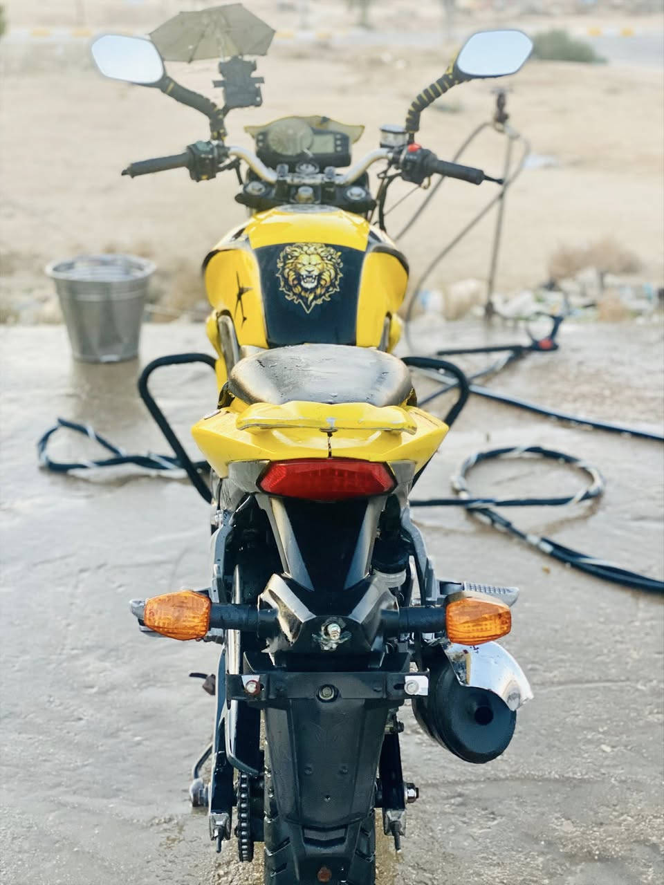 السلام عليكم 
ماطور سايم بطحه موديل 2019 محرك أخرس نشاط فول الكير مكفول الكشر كله بلادي تاير امامي وخلفي جديد البريك امامي وخلفي جديد  باتري جديد دشلي السلف جديد ما ناقصه برغي واحد الكهربائيات كلها شغاله وكما موضح بصور السعر  575 وبي مجال  للاتصال ***********
