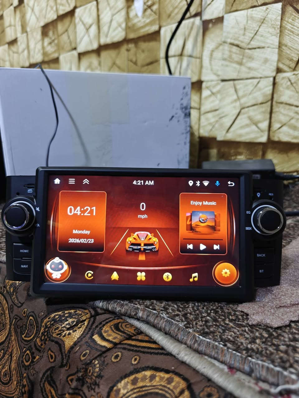 شاشە جوکر ئەندرۆید وای فای
فوول مواصفات+کامیرا+یوتوب+وای فای+جی پی ئیس+گۆگڵ+پلی ستوری
جدید  
سعر 60الف 
***********
