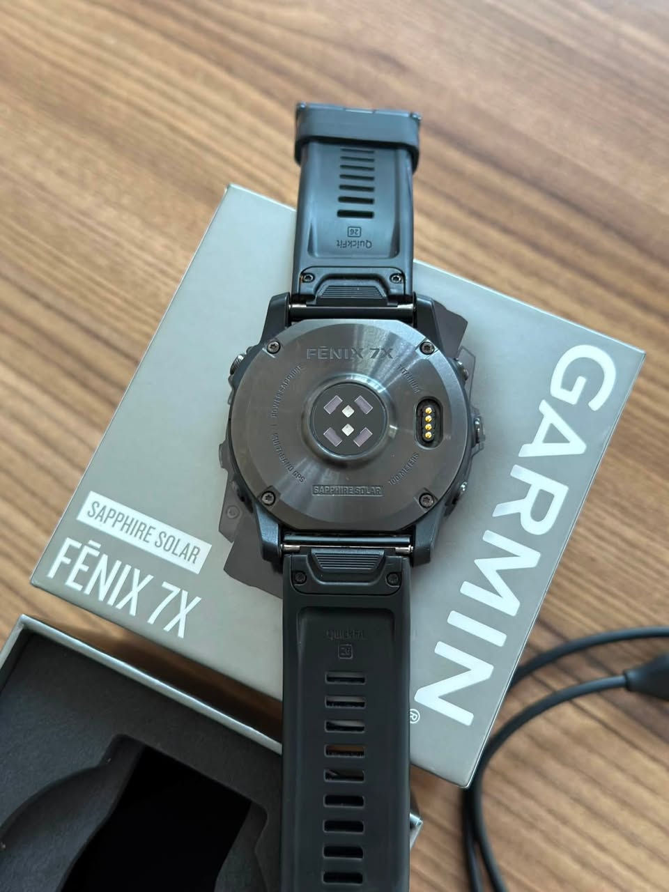 Garmin - Fenix 7X sapphire solar - 51 mm
نظافە ٩٩٪ 
مع کامل المحلقات
کل اللغات ✅
سعر : ٧٤٠ الف 
توصیل متوفر


**إذا كنت صاحب هذا الإعلان وتريد حذفه لأي سبب، رجاءا أرسل رسالة إلى الدعم الفني**