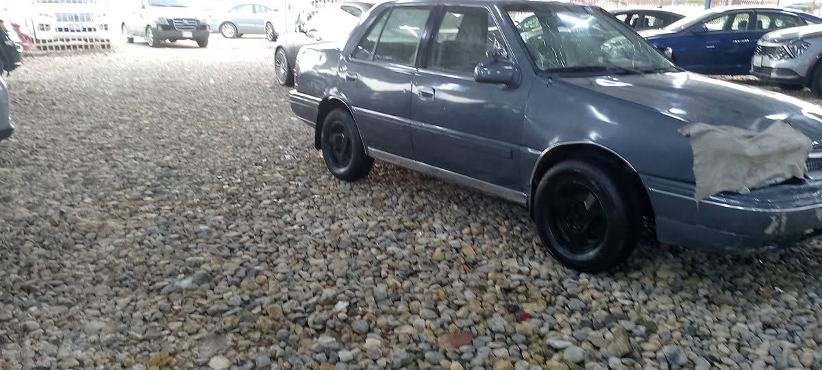 سلام عليكم لانتره موديل 93سياره كامله معوزه شي ترايك وين ميعجبك سعره 20ورقه وترهم  مروس بسيفه مكاني بابل شوملي ستفسار تصال ***********سياره نافضه نفض منضومه بانزين جديد داخل حلو ونضيف معوزه شي كبل لشارع متصرف عليه ربع
