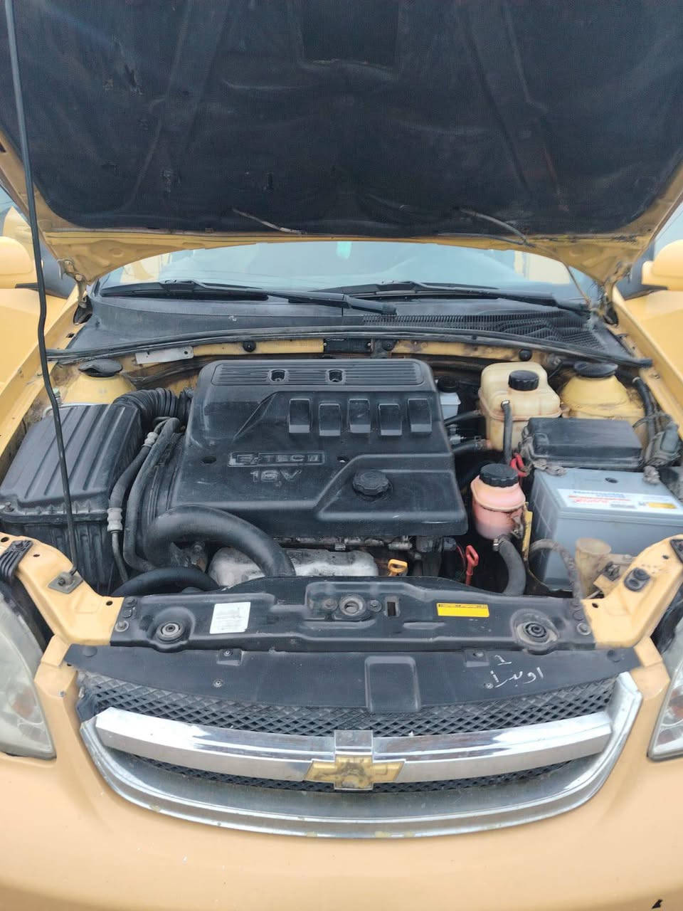 اوبترا 2010.
حداديه نضيفه

كير جديد..

ادامه كامله لمنضومه البانزين..

 داينمو جديد

باتري جديد صارله ١٥ يوم

سلف جديد

قاعده فيوزات جديد

بطيخه صلانصه جديد 

السياره مرتبه. بدون  ولا قطعه صبغ..

بيها ضربه بسيطه بالجاملغ الامامي والبونيد بدون داخل..

السعر ٦٣ وبيها مجال 

رقمها ديالى.. شرط التحويل
***********
